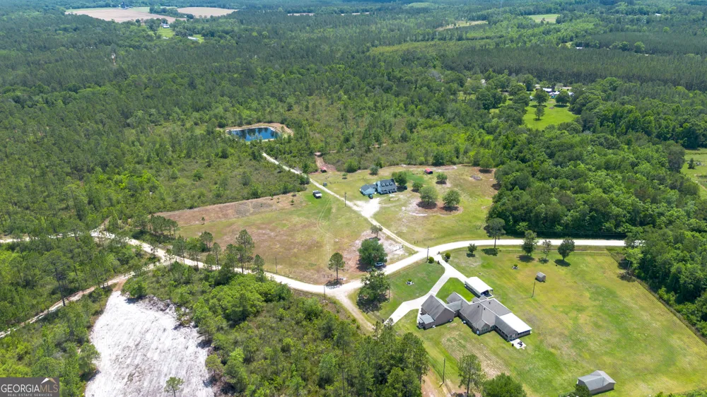 315 Jeanies RD Hinesville, GA 31313