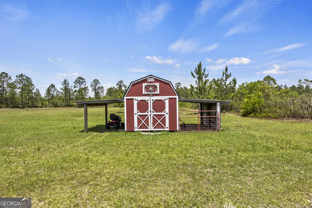 315 Jeanies RD Hinesville, GA 31313