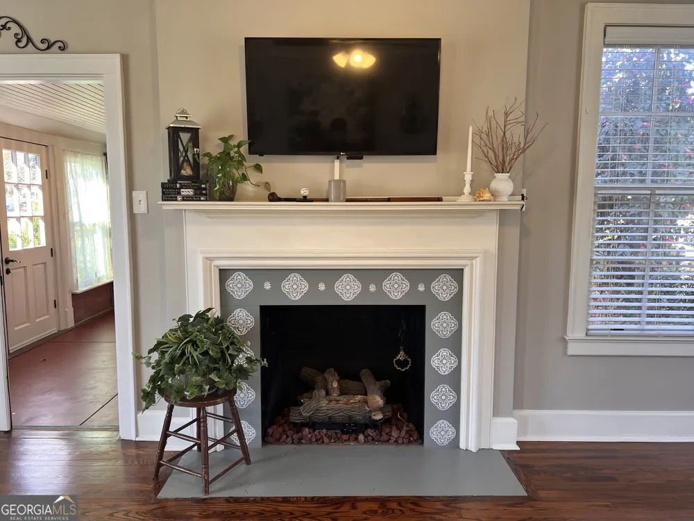 105 Lacross ST Dublin, GA 31021