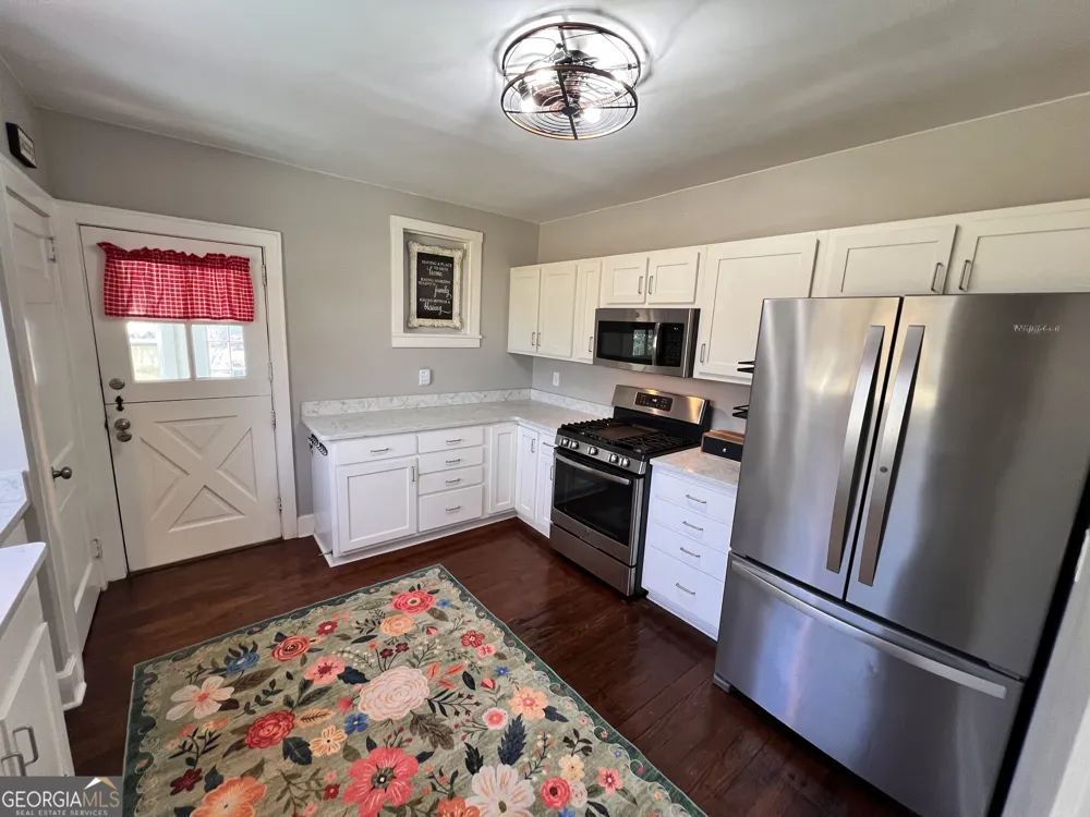 105 Lacross ST Dublin, GA 31021
