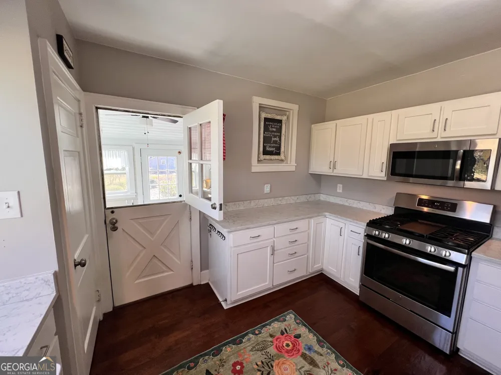 105 Lacross ST Dublin, GA 31021