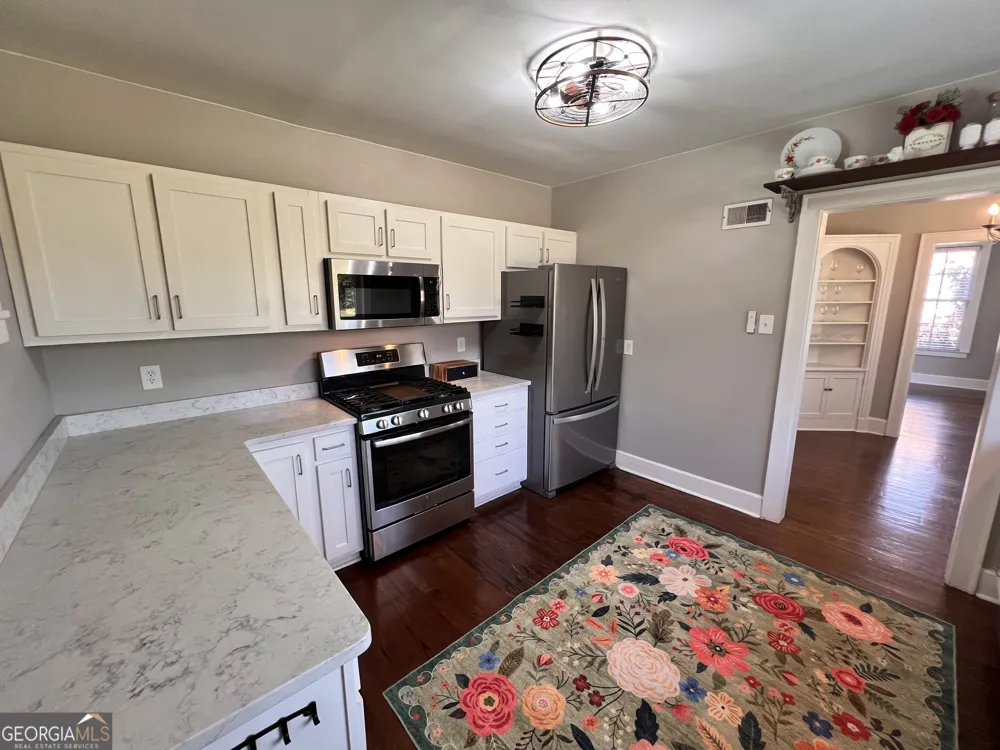 105 Lacross ST Dublin, GA 31021