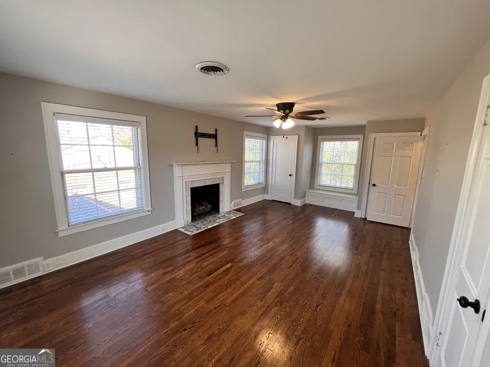 105 Lacross ST Dublin, GA 31021