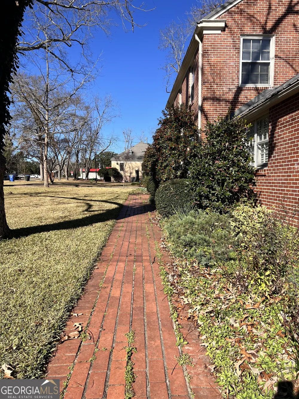 105 Lacross ST Dublin, GA 31021