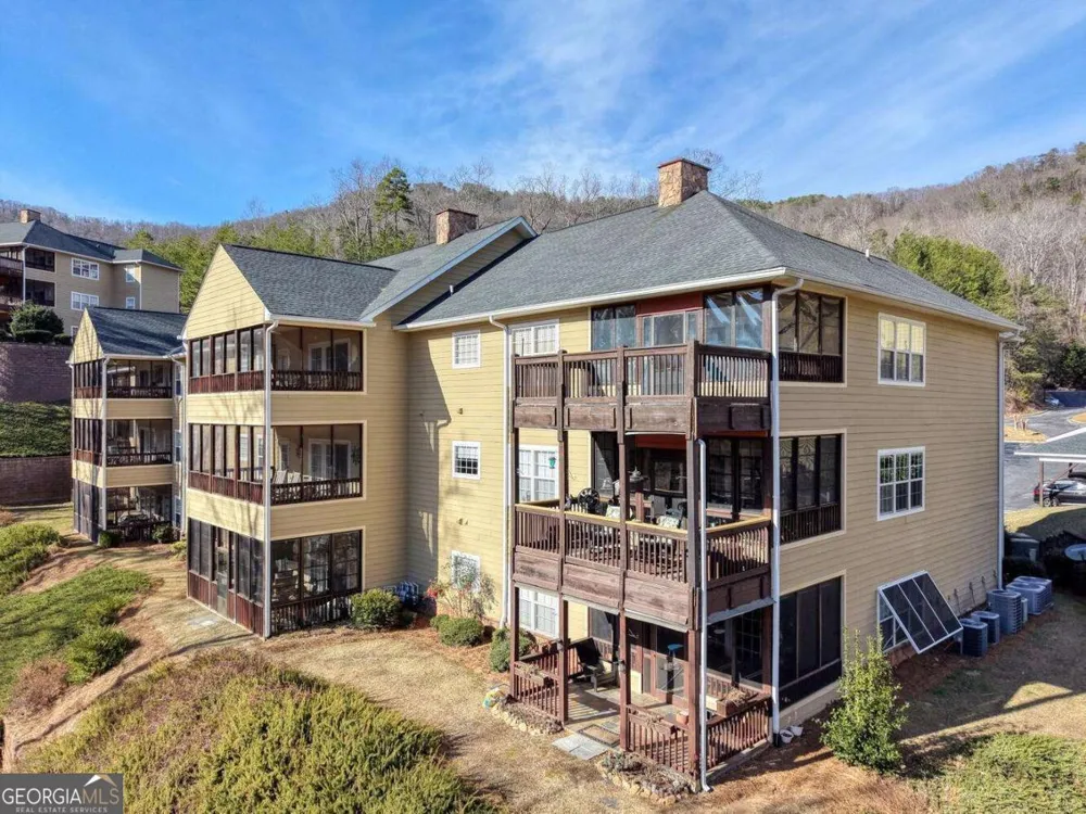 92 Glen Eagle  B303 CT Clayton, GA 30525