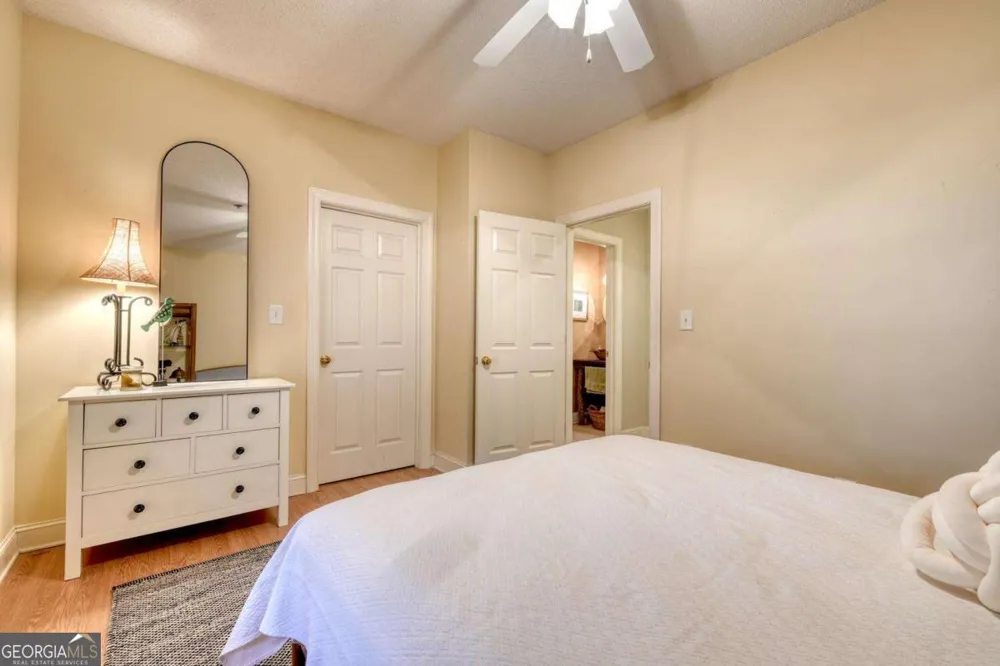 92 Glen Eagle  B303 CT Clayton, GA 30525