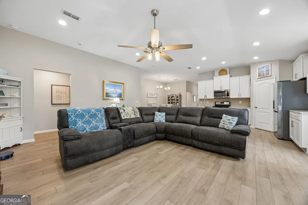 203 Chinquapin DR St. Marys, GA 31558