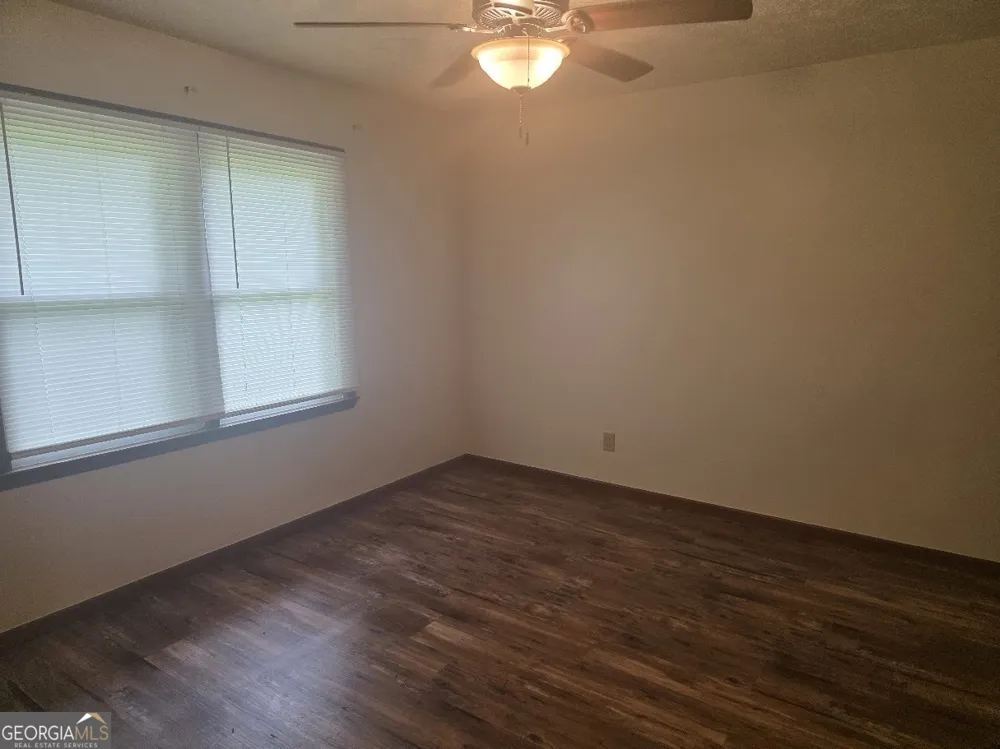 128 Hillview DR Thomaston, GA 30286