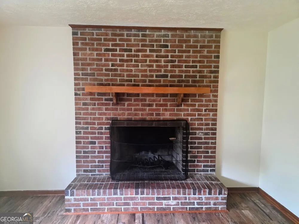 128 Hillview DR Thomaston, GA 30286