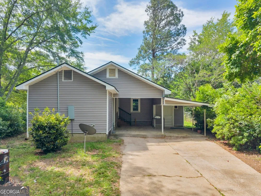 211 E 5th AVE Cordele, GA 31015