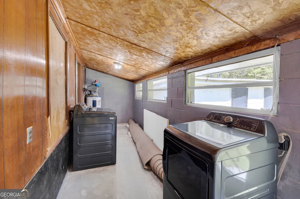 56 Lexington Carlton RD Lexington, GA 30648