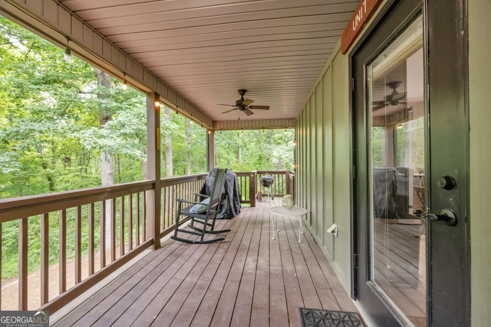 302 Gumlog DR Lavonia, GA 30553