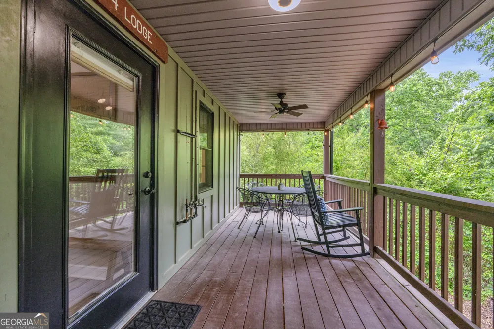 302 Gumlog DR Lavonia, GA 30553