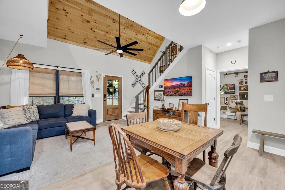 302 Gumlog DR Lavonia, GA 30553