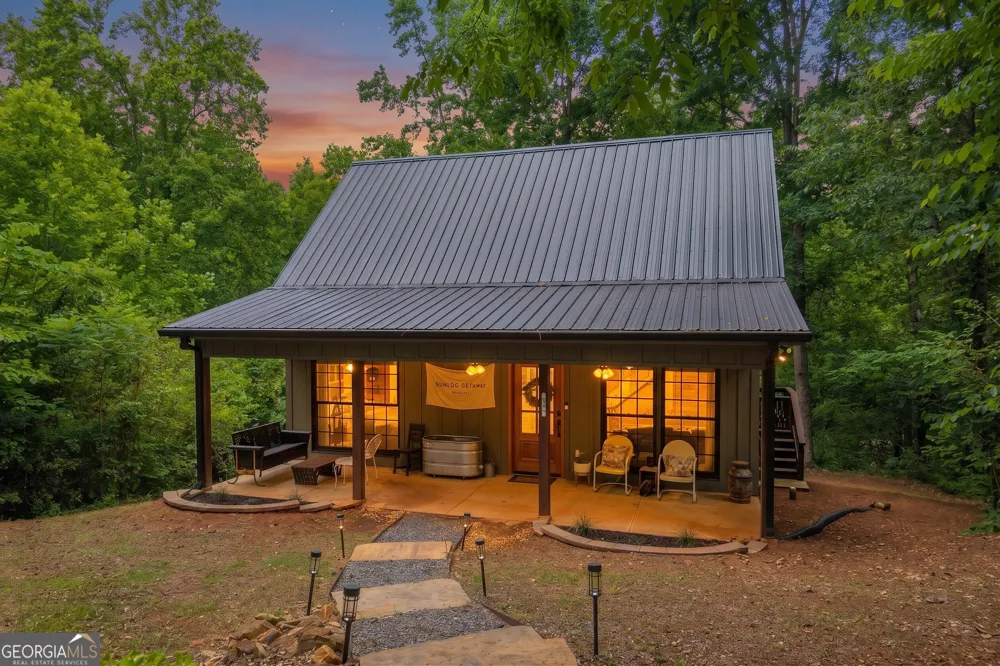 302 Gumlog DR Lavonia, GA 30553