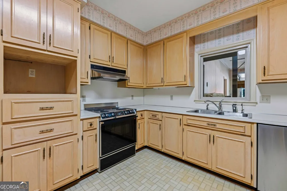 9509 Chickasaw CT Columbus, GA 31904