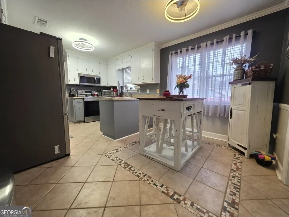 110 Maggie CT Leesburg, GA 31763