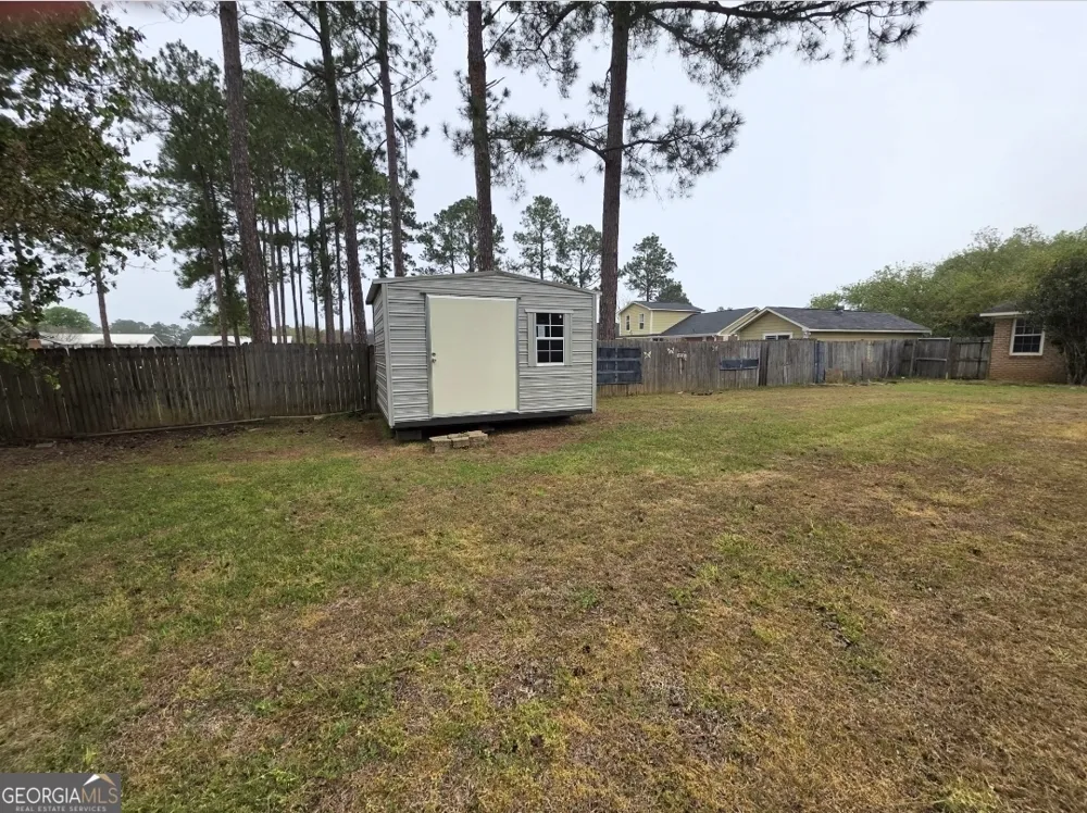 110 Maggie CT Leesburg, GA 31763