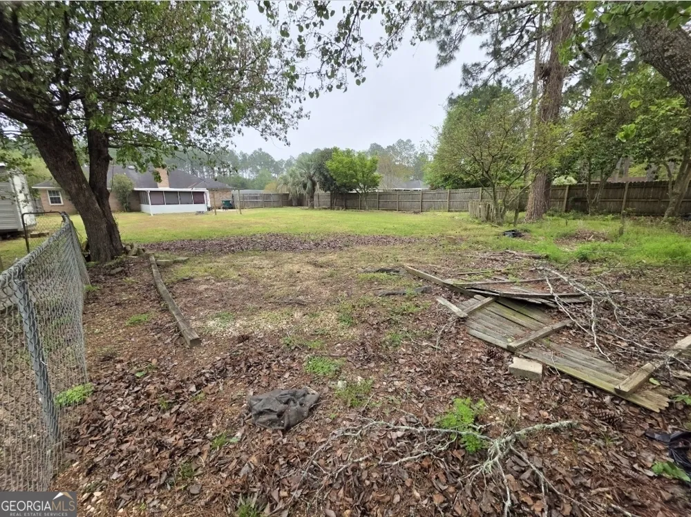 110 Maggie CT Leesburg, GA 31763