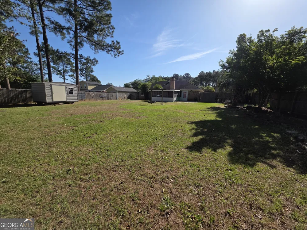 110 Maggie CT Leesburg, GA 31763
