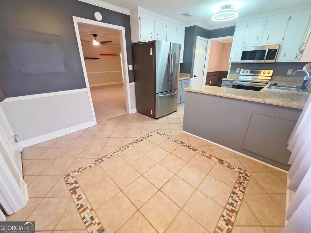 110 Maggie CT Leesburg, GA 31763