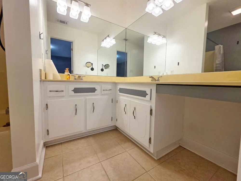 110 Maggie CT Leesburg, GA 31763