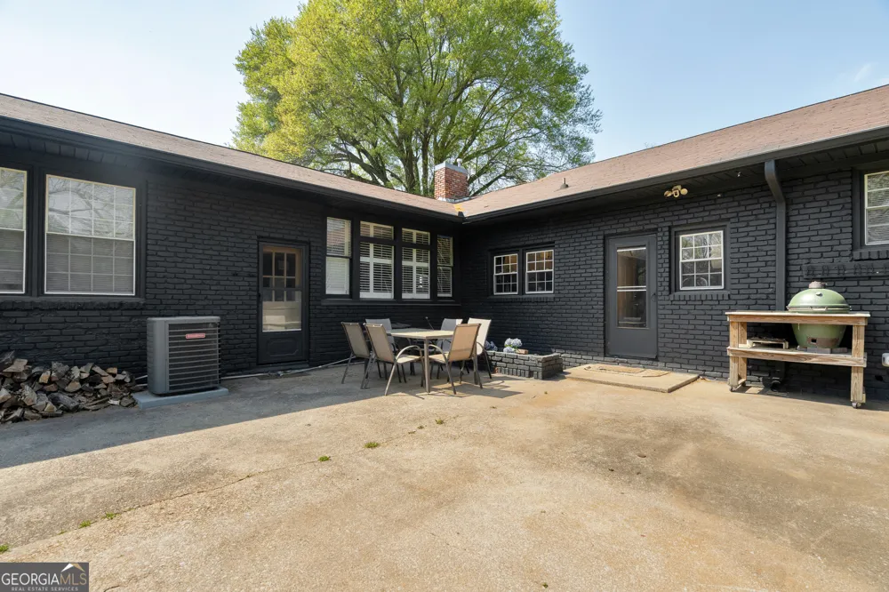 61 Turkey Creek RD Carnesville, GA 30521