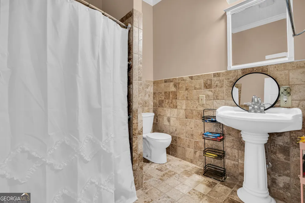 61 Turkey Creek RD Carnesville, GA 30521