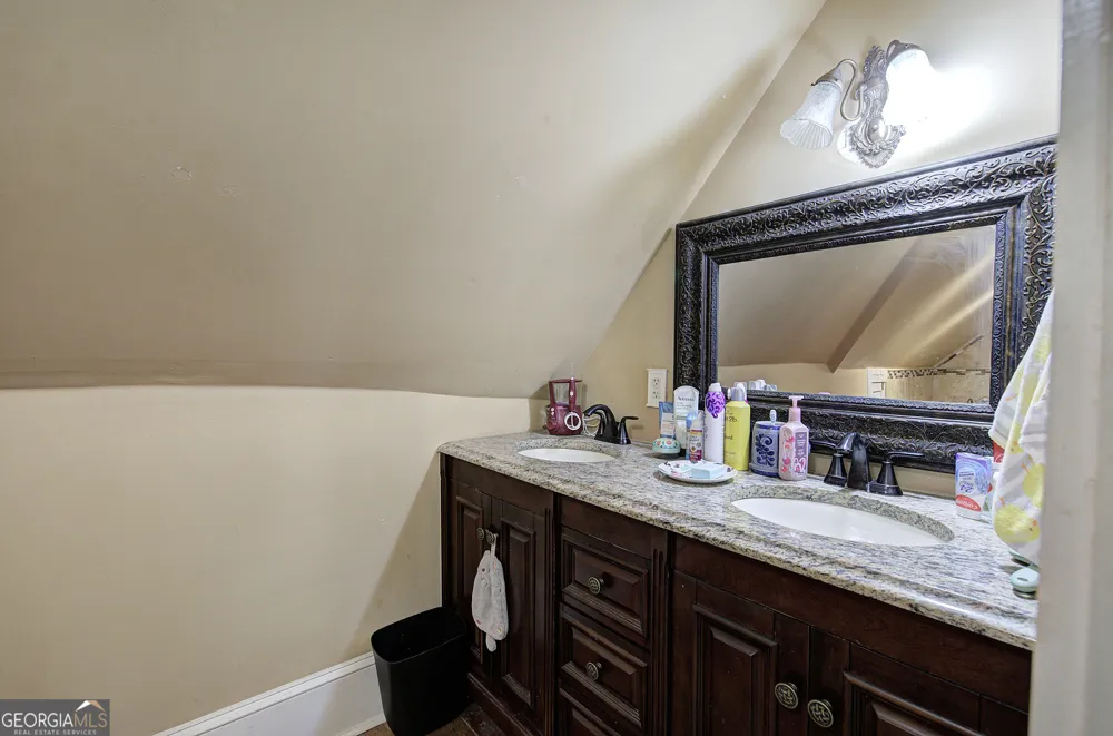167 Carrollton ST Waco, GA 30182