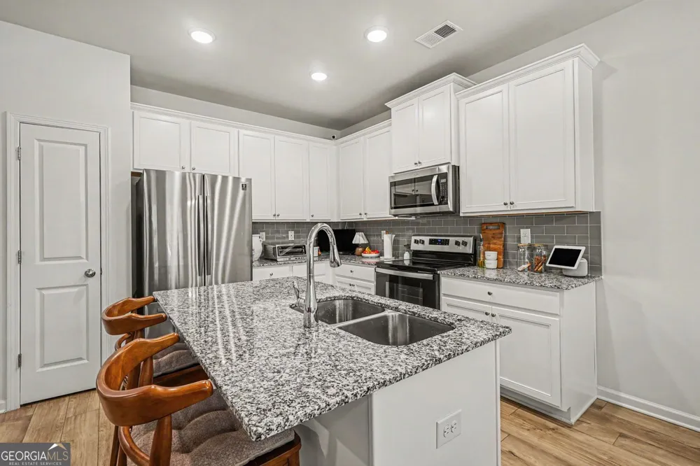 119 Buckingham LN Hoschton, GA 30548