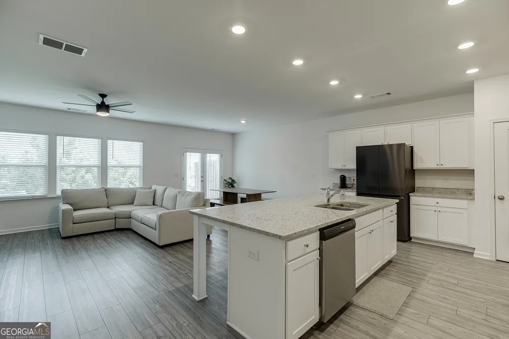 802 Edwin LN Sugar Hill, GA 30518