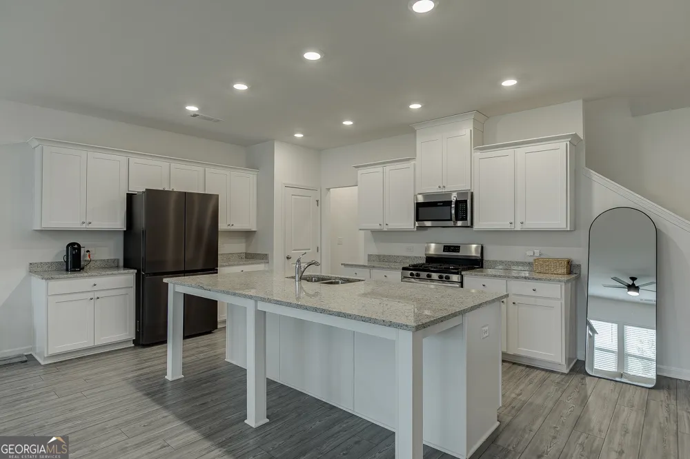 802 Edwin LN Sugar Hill, GA 30518