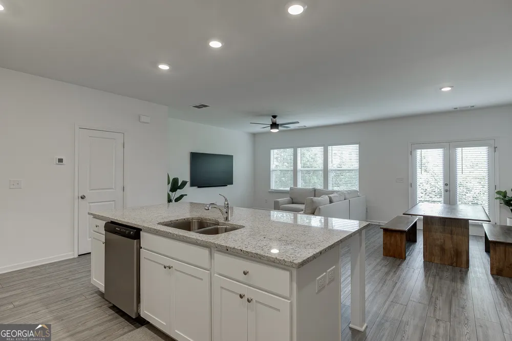 802 Edwin LN Sugar Hill, GA 30518