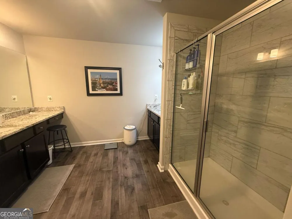 5639 Parkview LN Flowery Branch, GA 30542