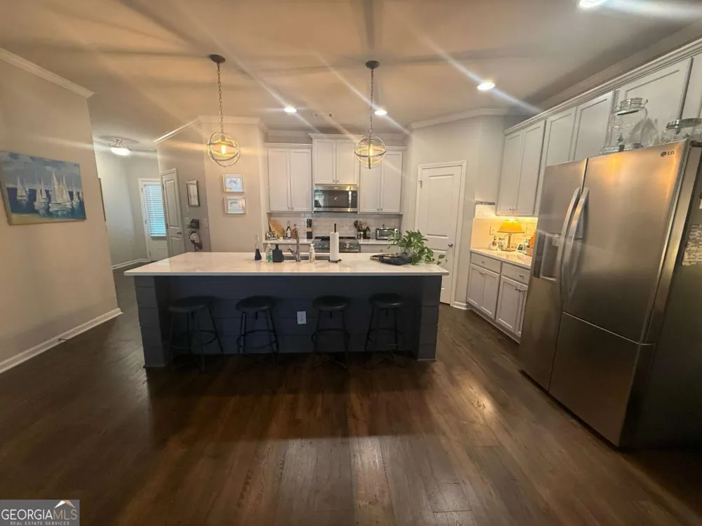 5639 Parkview LN Flowery Branch, GA 30542