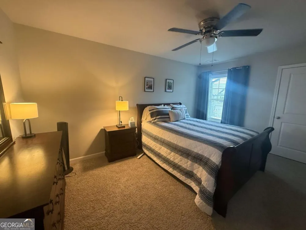 5639 Parkview LN Flowery Branch, GA 30542