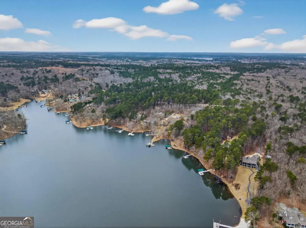 251 Winding River RD Eatonton, GA 31024