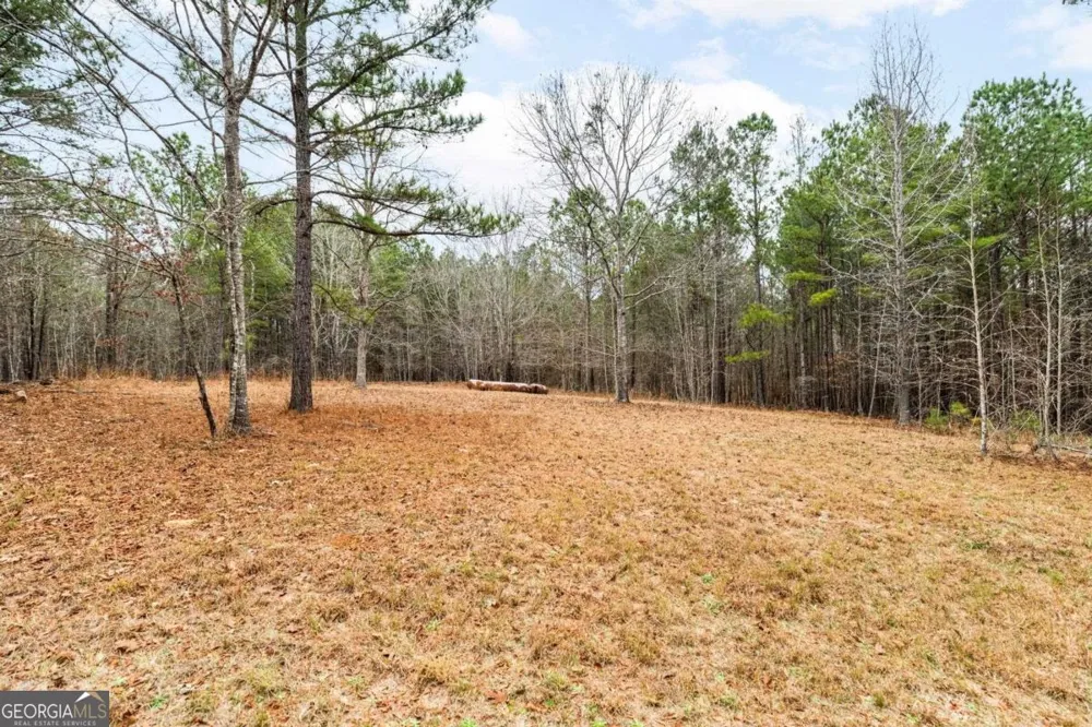 251 Winding River RD Eatonton, GA 31024