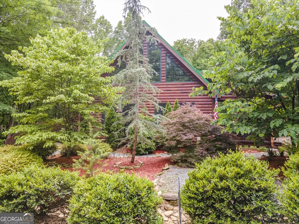 85 Hunter DR Talking Rock, GA 30175