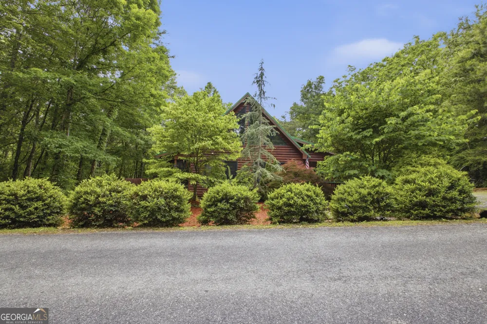 85 Hunter DR Talking Rock, GA 30175
