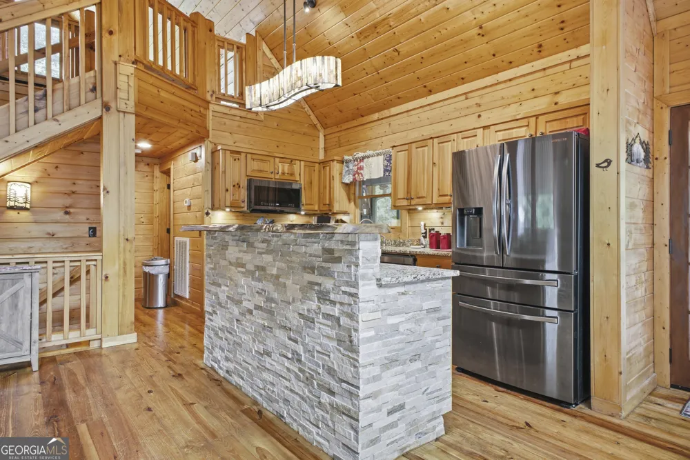85 Hunter DR Talking Rock, GA 30175
