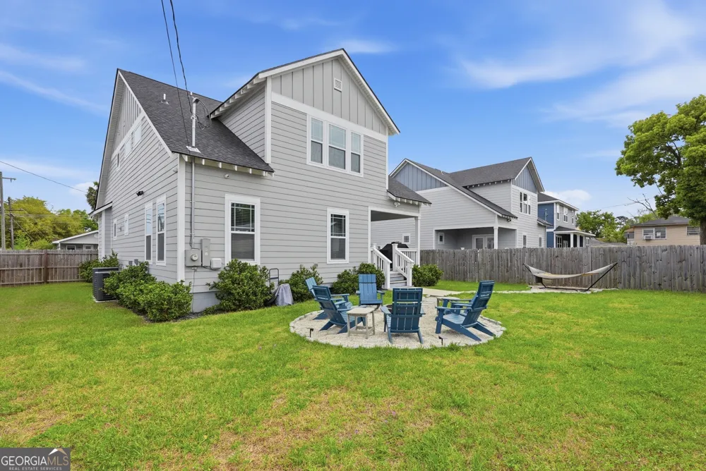 2001 E 38th ST Savannah, GA 31404
