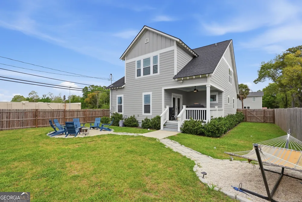 2001 E 38th ST Savannah, GA 31404