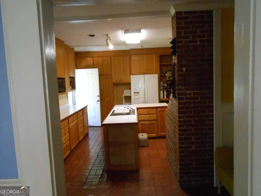 379 Warwoman RD Clayton, GA 30525