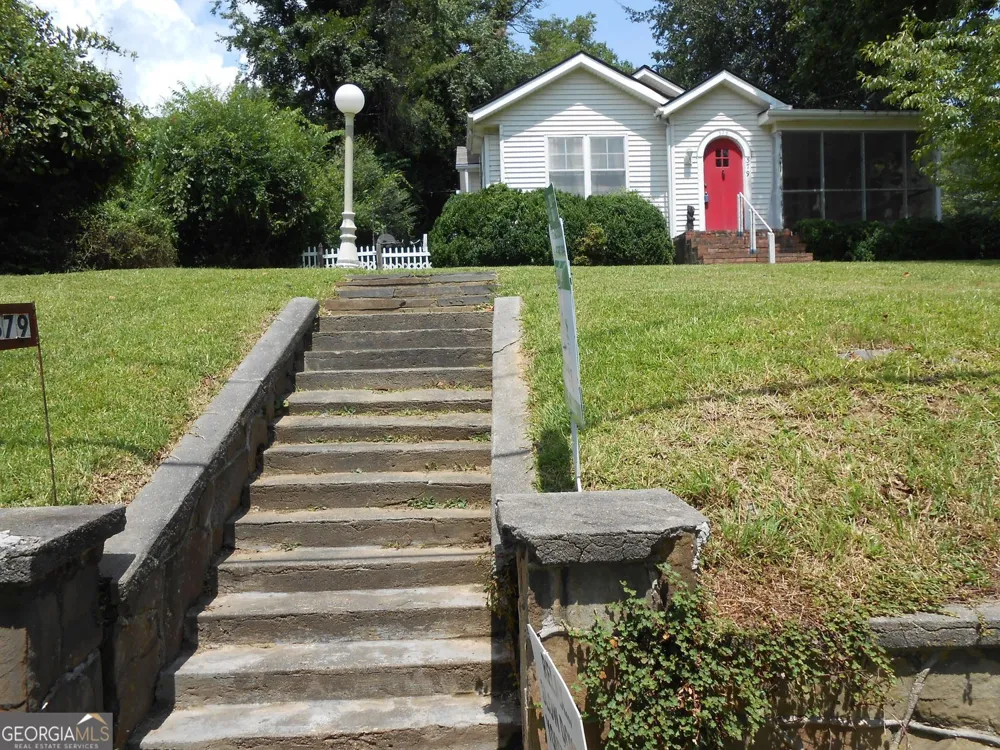 379 Warwoman RD Clayton, GA 30525