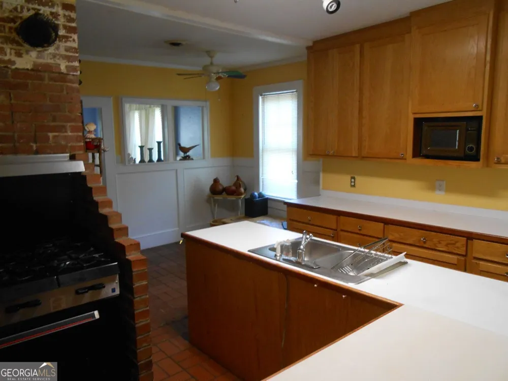 379 Warwoman RD Clayton, GA 30525