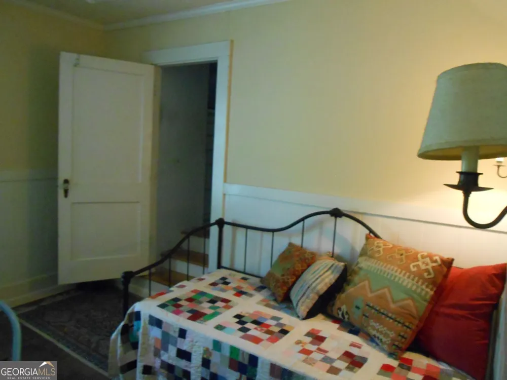 379 Warwoman RD Clayton, GA 30525