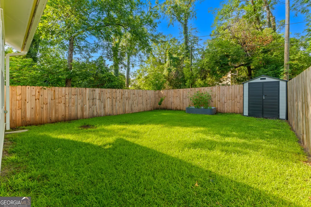 711 E 32nd ST Savannah, GA 31401