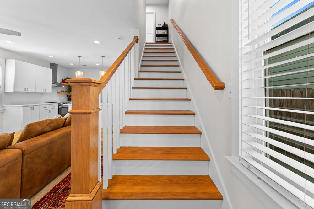 711 E 32nd ST Savannah, GA 31401