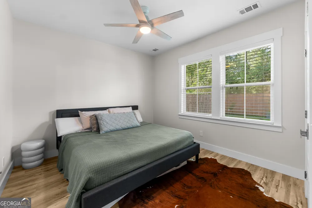 711 E 32nd ST Savannah, GA 31401